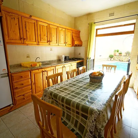 Bed & Breakfast Tal Pejp *