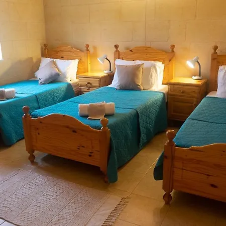 Tal Pejp فندق مبيت وإفطار